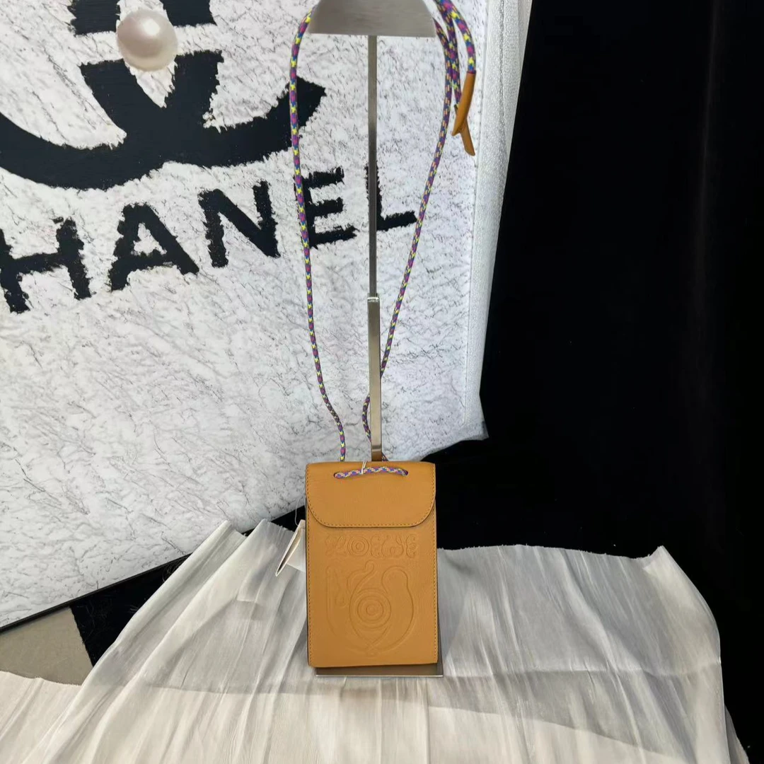 95新 LOEWE/罗意威 坤球奢选 罗意威手机包