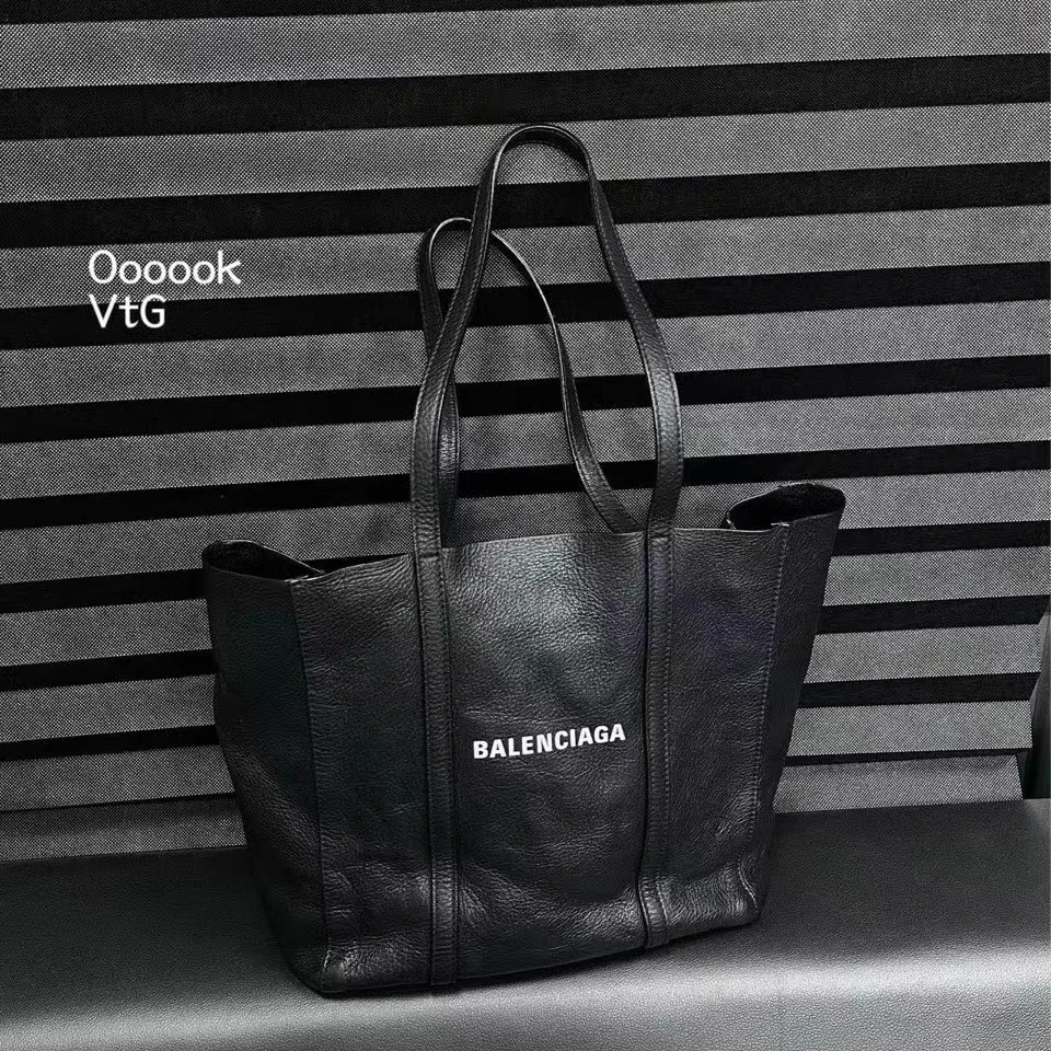 95新 Balenciaga/巴黎世家 CS5024/黑色tote水桶/手提包