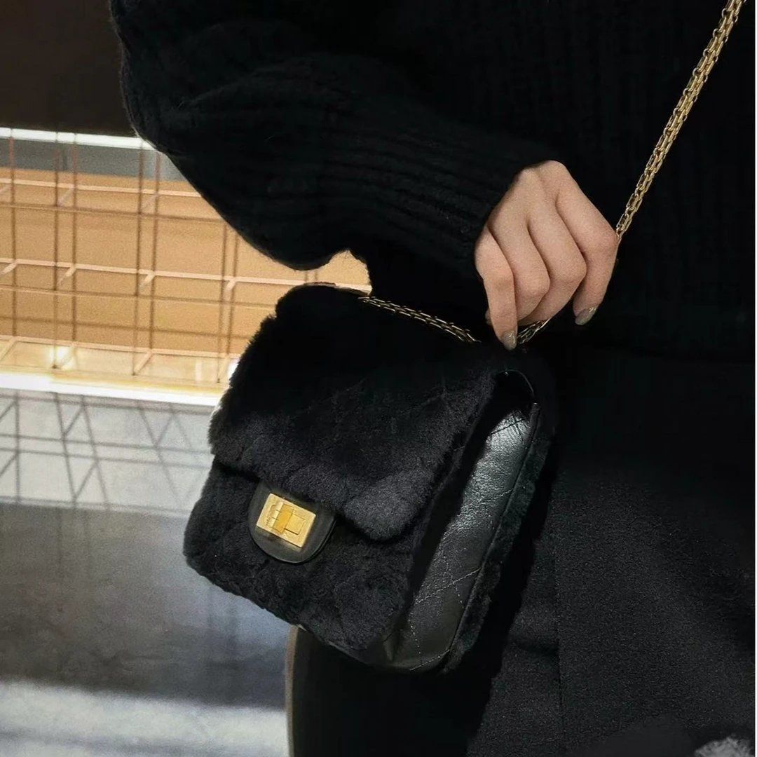 95新 Chanel/香奈儿 坤球奢选 香奈儿羊羔毛mini2.55斜挎包