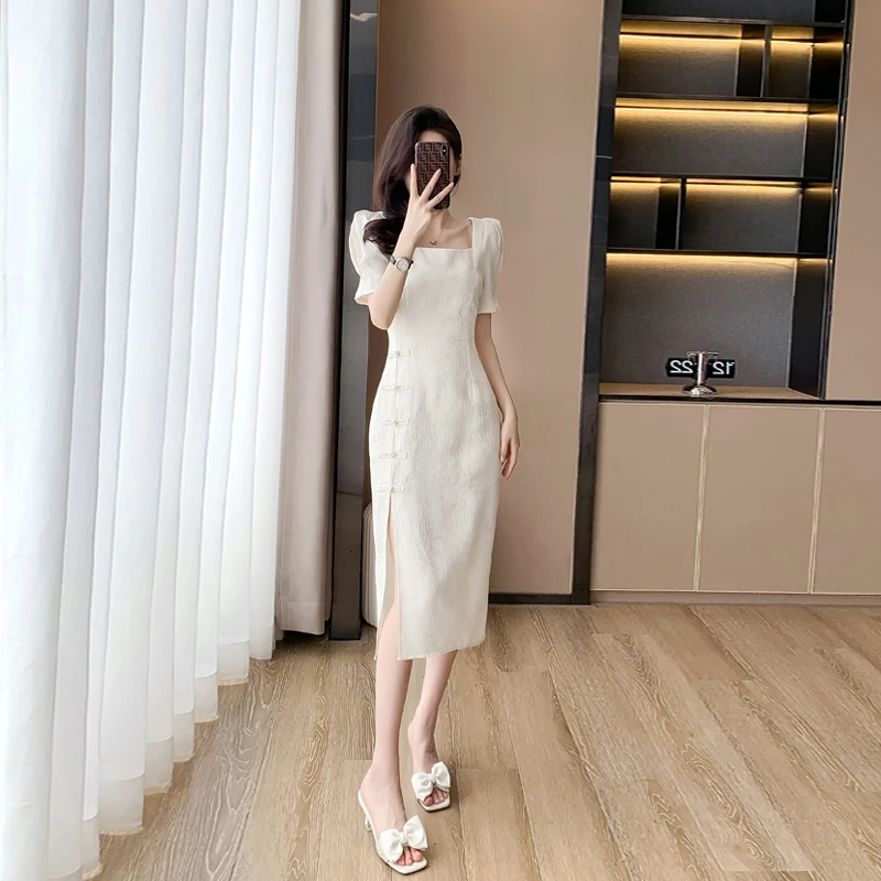 国风改良款旗袍新中式提花缎开叉连衣裙女夏季新款气质方领长裙子