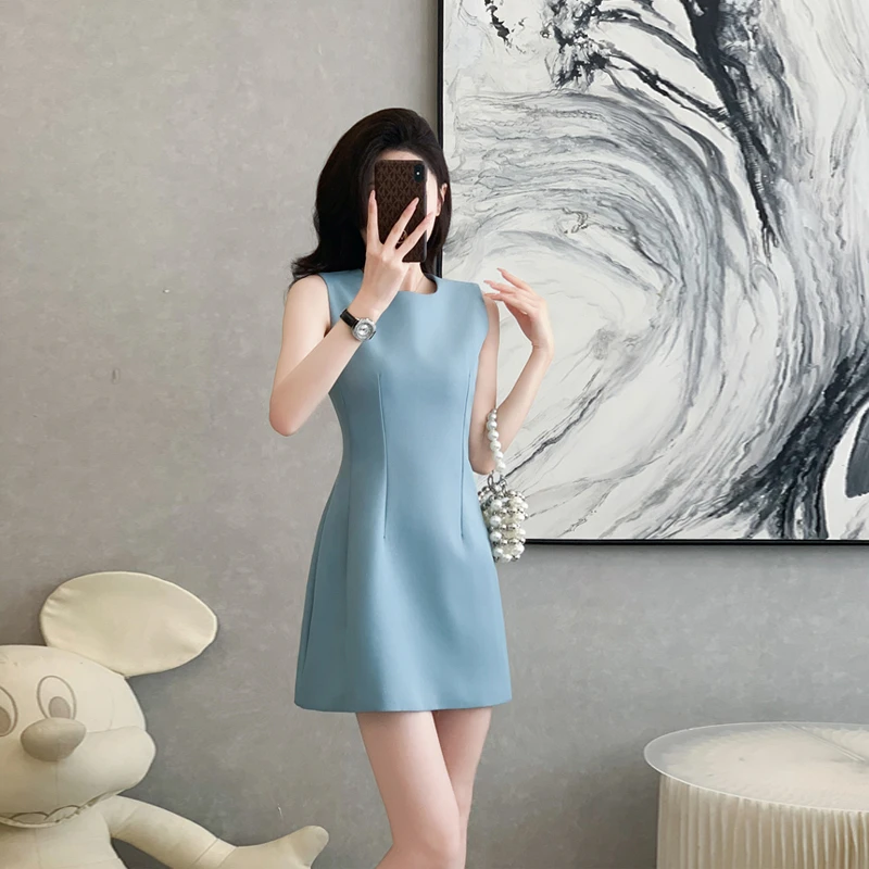 简约高级感圆领收腰无袖背心连衣裙女夏法式气质优雅修身a字短裙