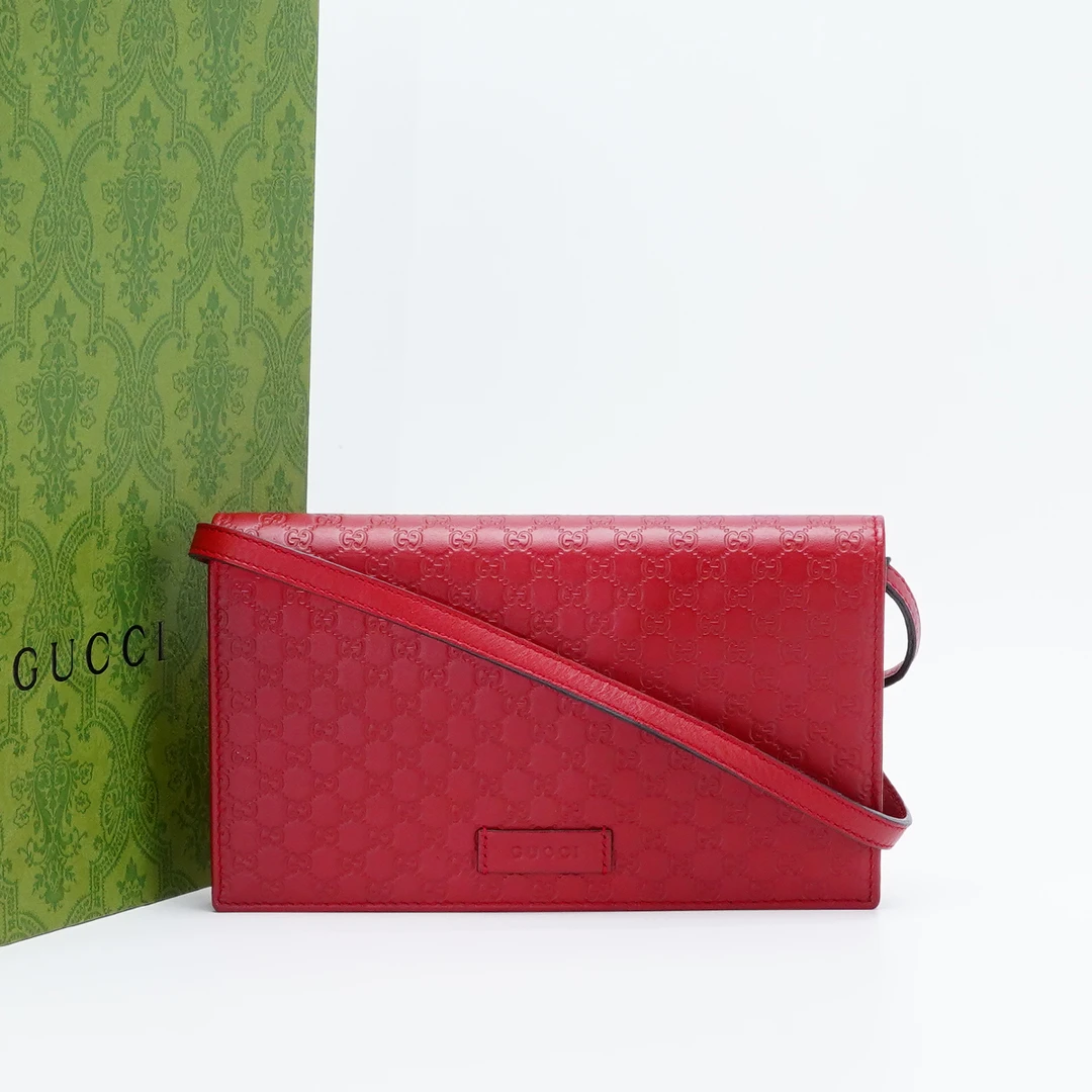 95新 GUCCI/古驰 【白菜】单肩斜挎包压纹款/BG23006936