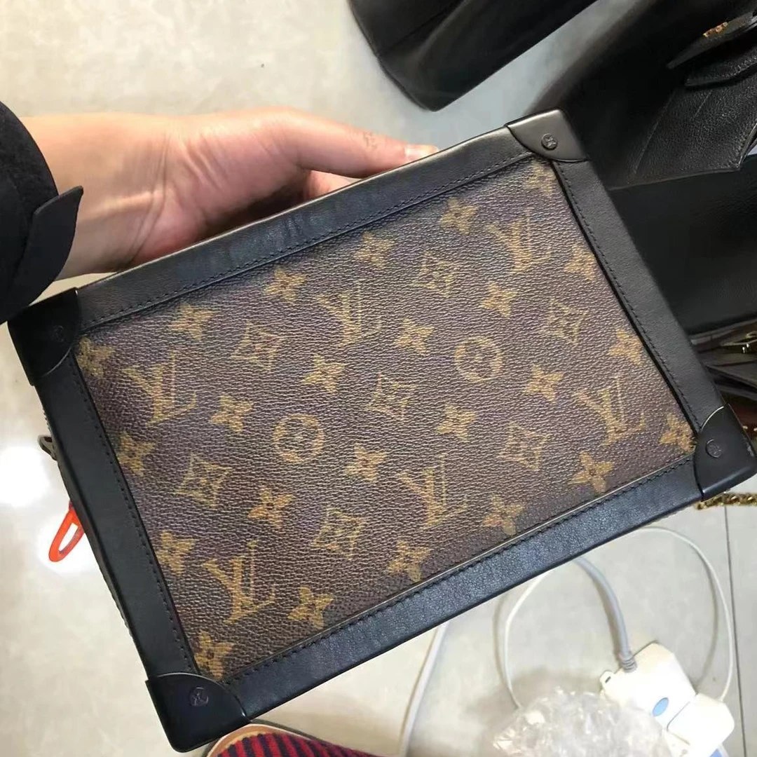 95新 LouisVuitton/路易威登 soft trunk盒子包/BG23000970