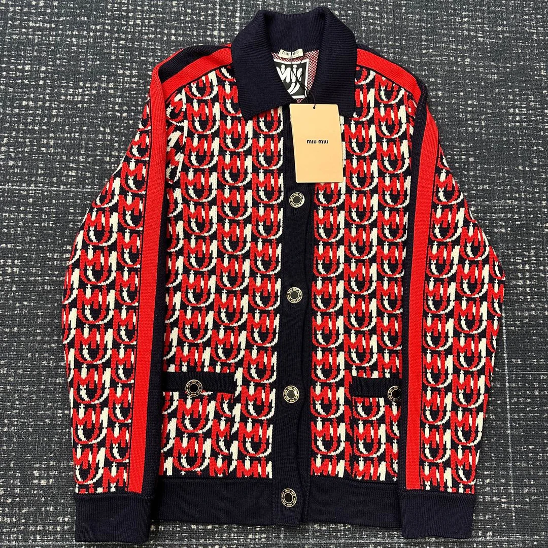 MiuMiu 缪缪 弹幕logo拼色羊毛针织外套 全新原吊 40码 001821