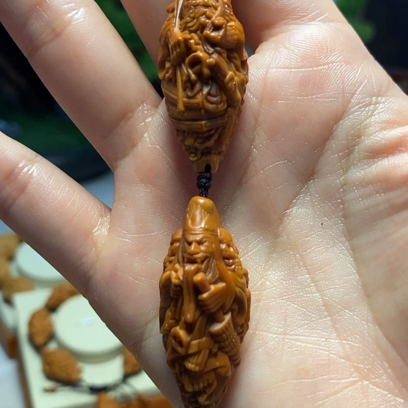【闪购商品】橄榄核吊坠