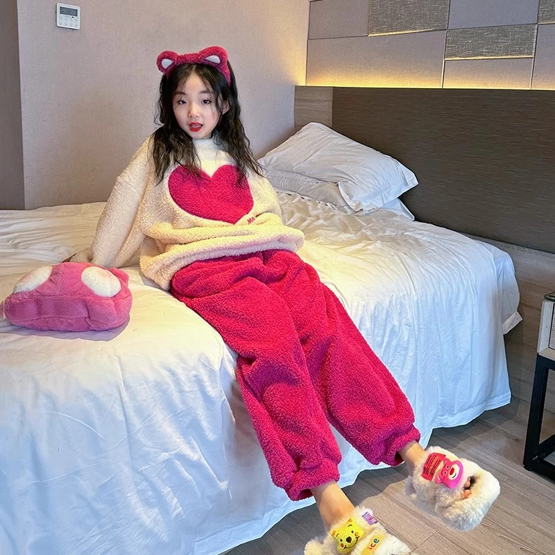 女童高端洋气睡衣2025秋冬款新款女童加厚珊瑚绒套装儿童家居服