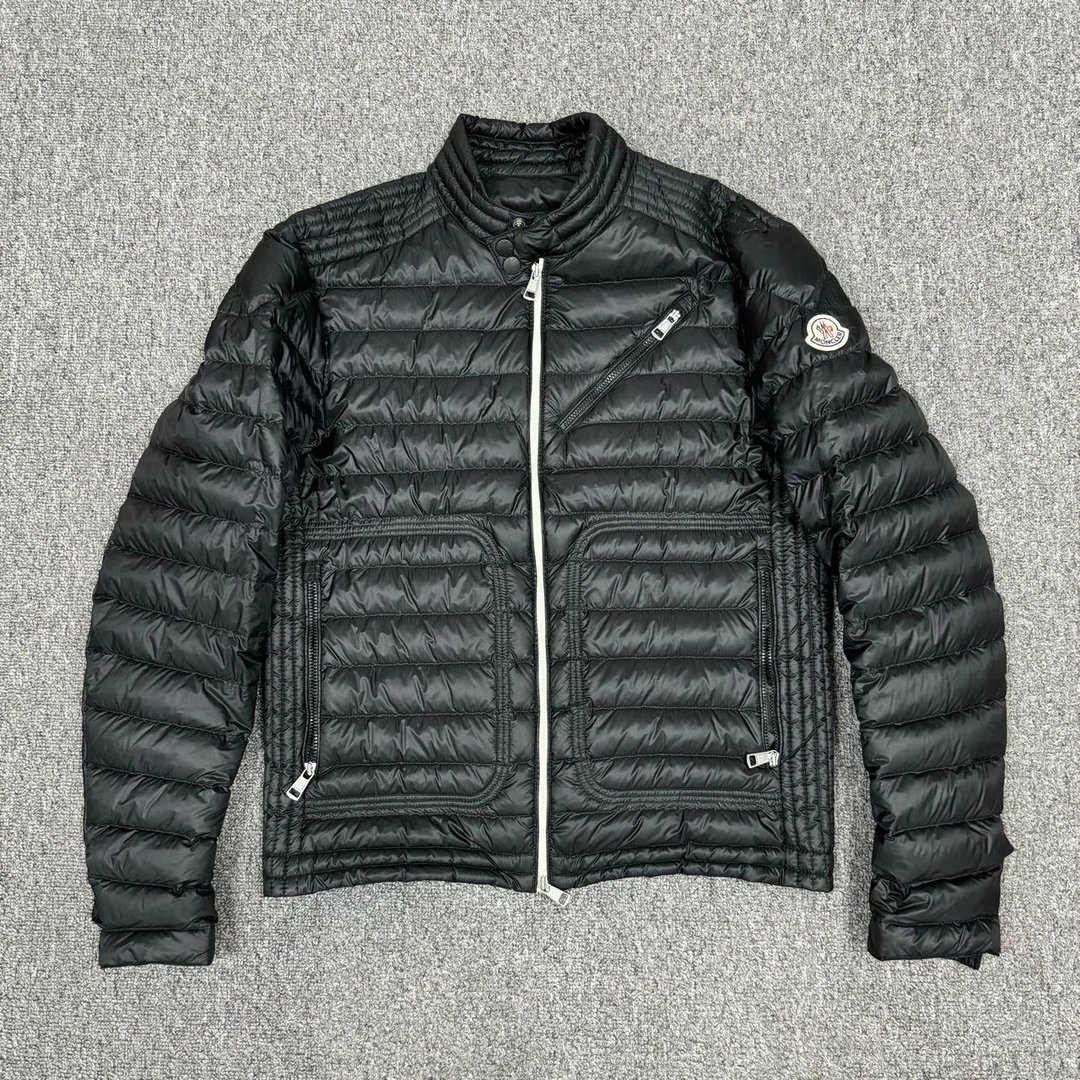 Moncler 蒙口黑色机车夹克羽绒服 2码99新 10038178
