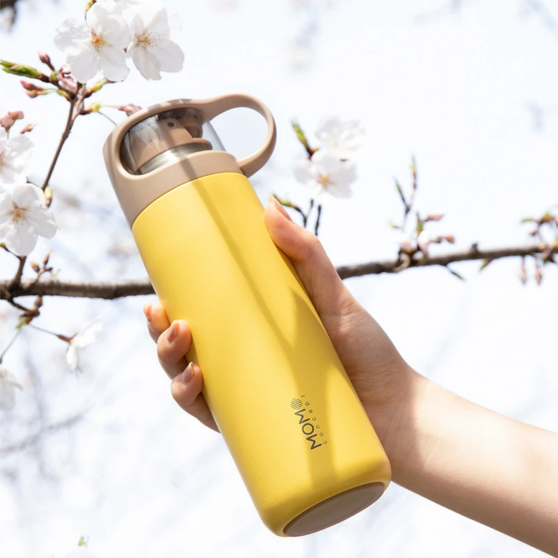 MOMOCONCEPT芙拉科旅行保温杯大容量水杯运动户外便携随行杯