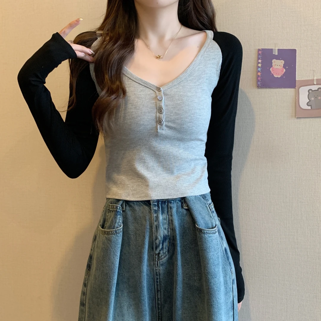 秋季大码辣妹风长袖V领t恤女胖妹妹显瘦短款撞色插肩袖打底衫上衣