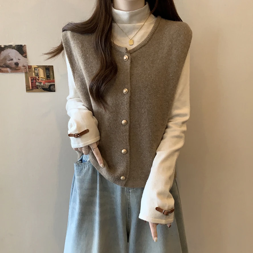 秋冬大码加厚单排扣无袖针织衫马甲上衣胖妹妹气质宽松背心毛衣女