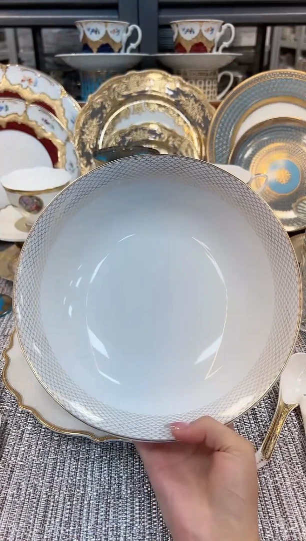 【闪购商品】瓷片9英寸汤碗微瑕