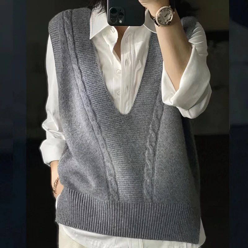 正版双股加厚韩版高品质V领马甲背心女坎肩百搭时尚毛衣针织马甲