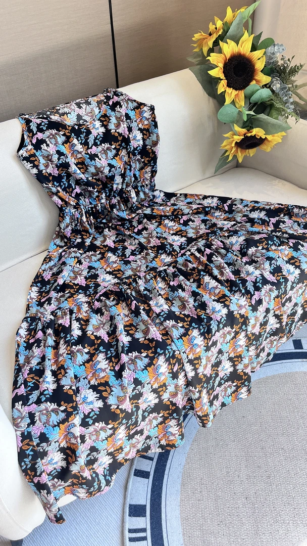 【吊带连衣裙】碎花显瘦气质高腰时尚夏季花开半夏吊带连衣裙