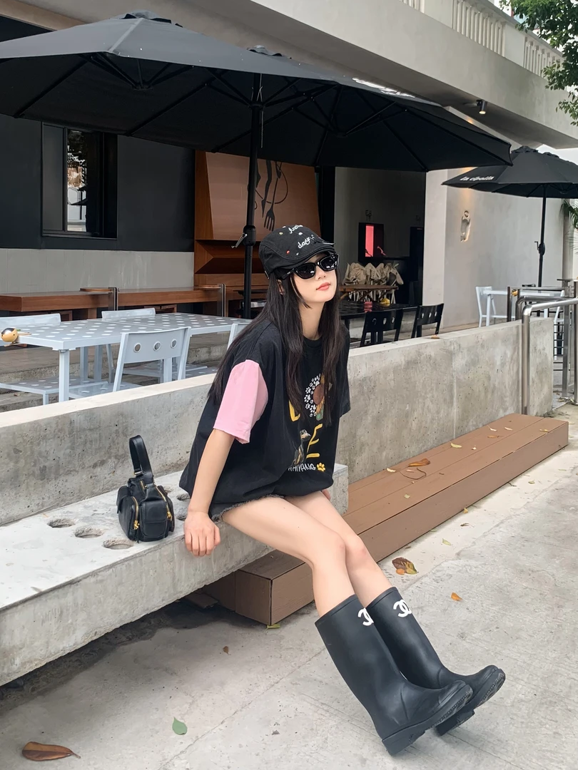 【邵邵专属】YANGHAIYANG 2024AW向日葵腊肠狗拼色T恤