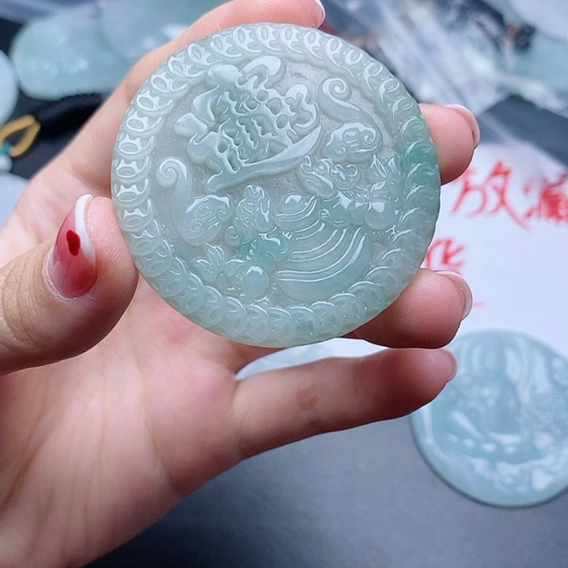 【闪购商品】翡翠颈饰未镶嵌