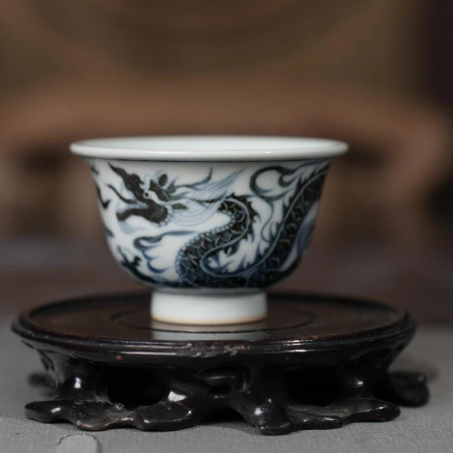 景德镇【玉窑】元青花龙纹 仿古压手杯 瑞和