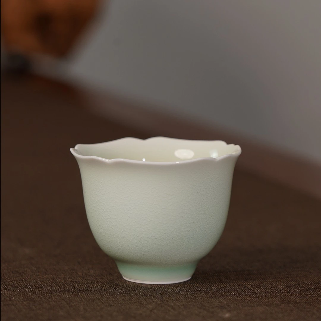 瑞和青花湖水绿花瓣单杯茶杯