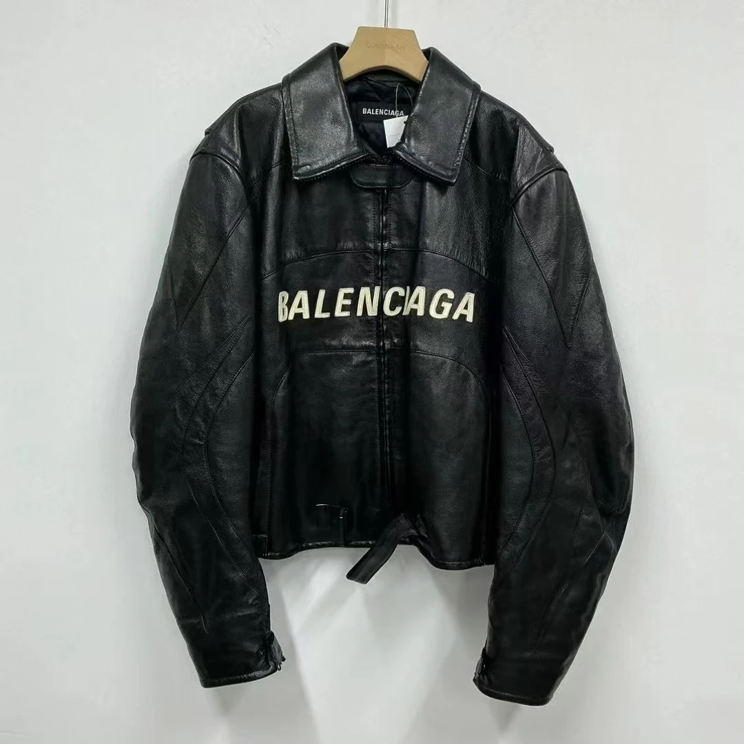 Balenciaga巴黎世家 胸口刺绣logo皮衣 46码全新