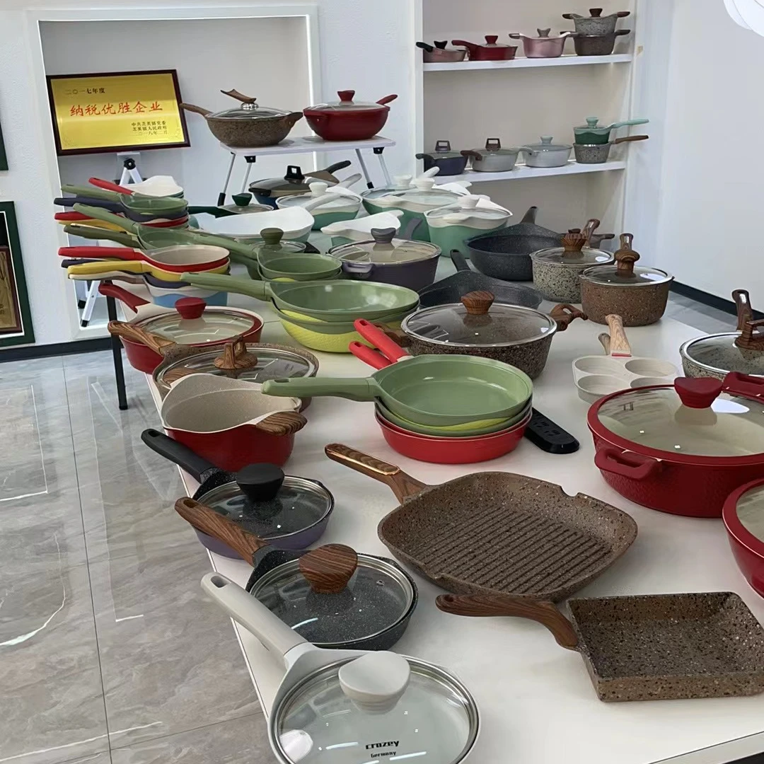 炒锅煎锅奶锅按照顺序下单（颜色随机介意勿拍）