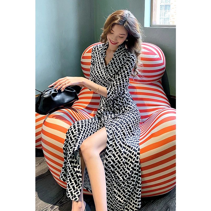 蛮好人生胡杏儿同款 夏季裹身裙明星同款气质女神范锁链连衣裙女