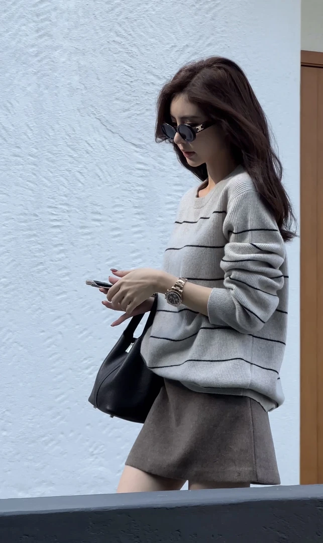 【条纹羊毛针织衫】SY1351