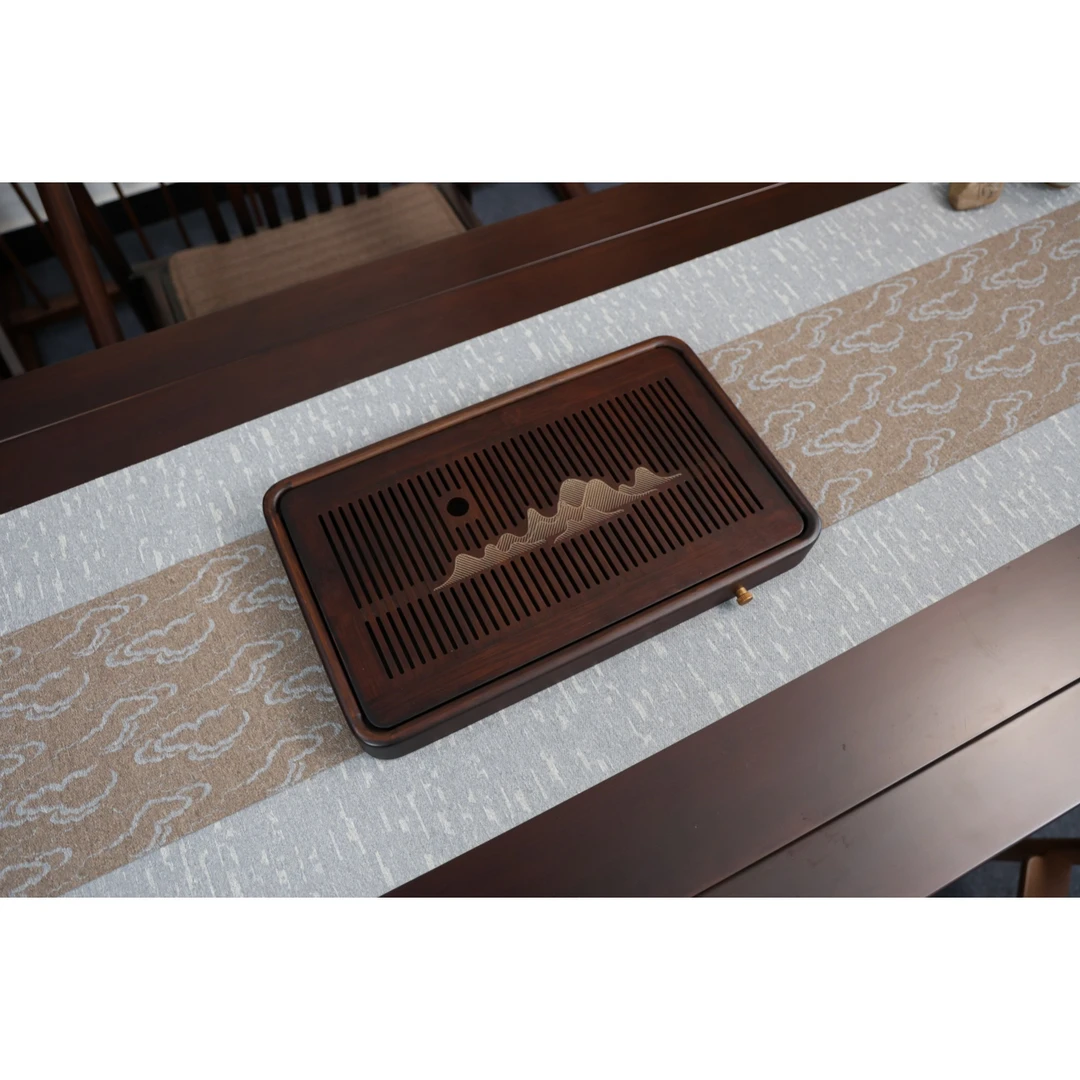 山恋蓄排两用楠竹茶盘【38*23*3.7】中