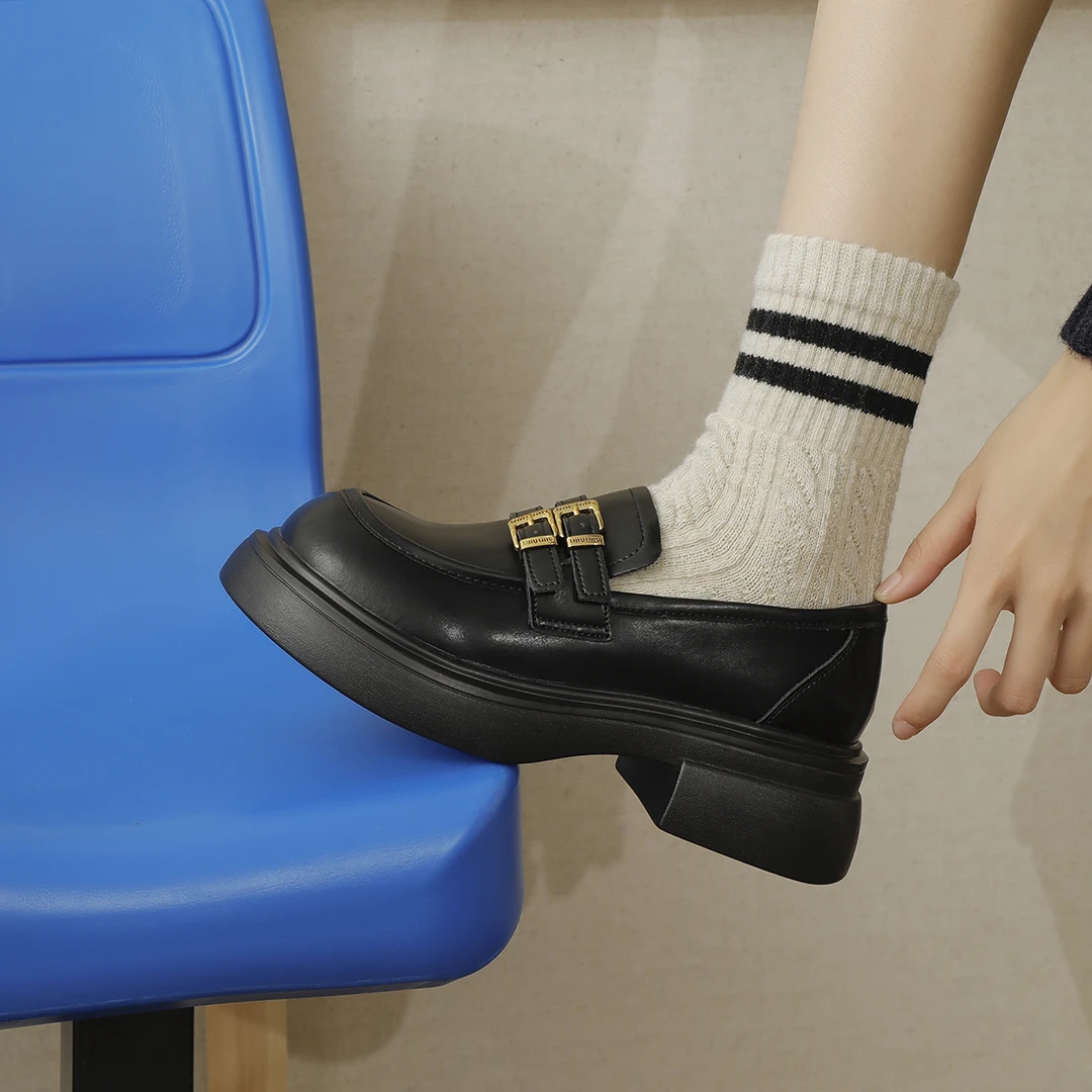 （清仓）2024春季新款小皮鞋女英伦风百搭厚底黑色单鞋子乐福鞋