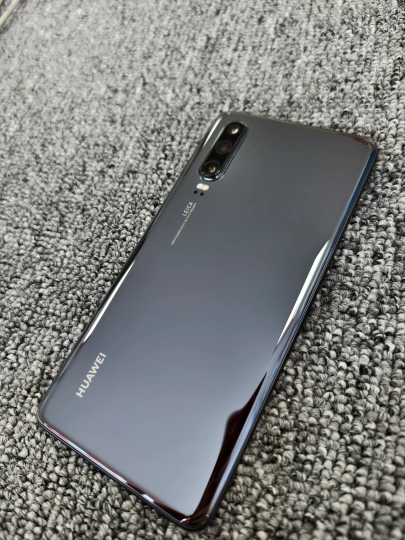 95新 Huawei/华为 二手华为p30全网通学生党游戏拍照工作备用机