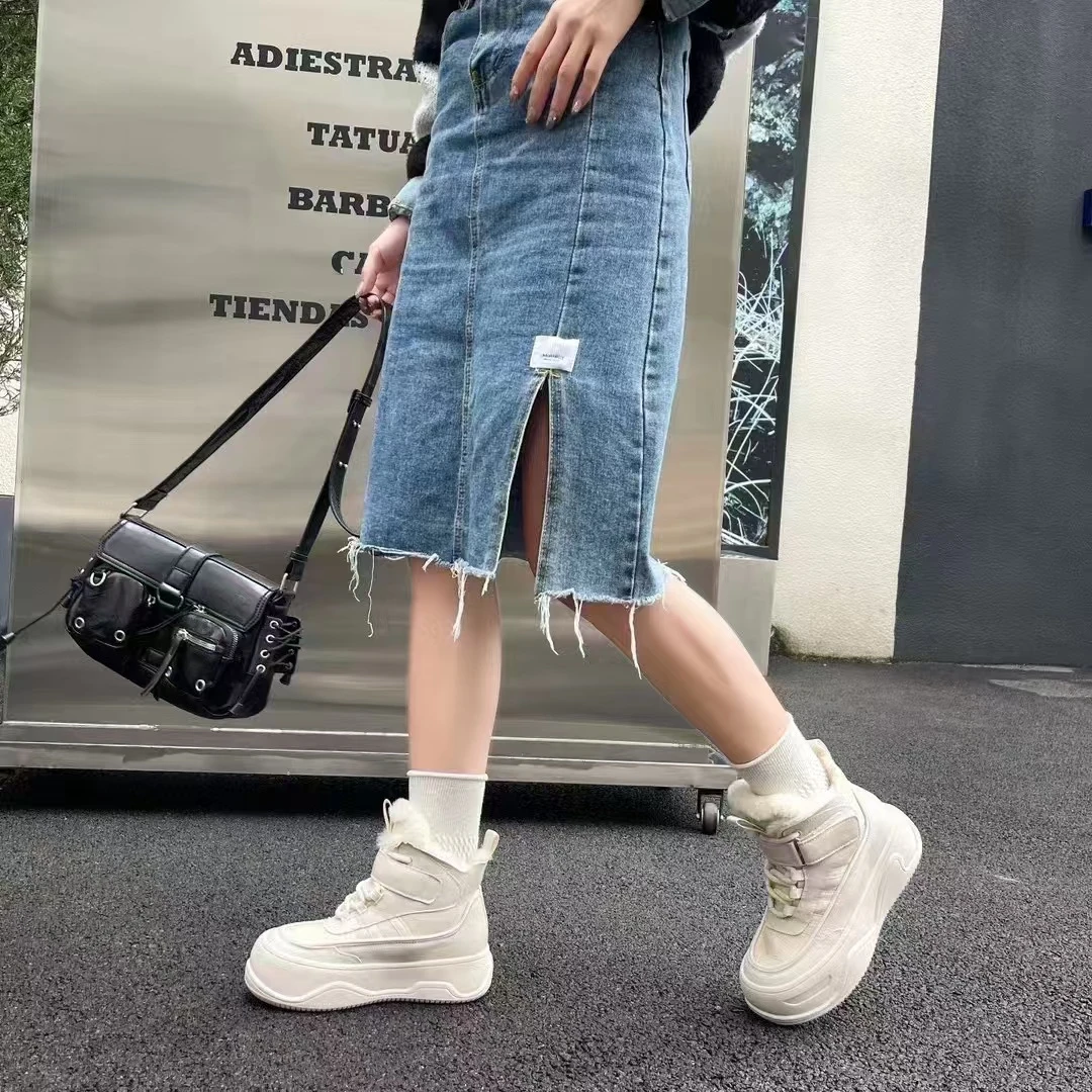 新款气质休闲百搭女士{羊毛}休闲鞋B/FR/82990Y