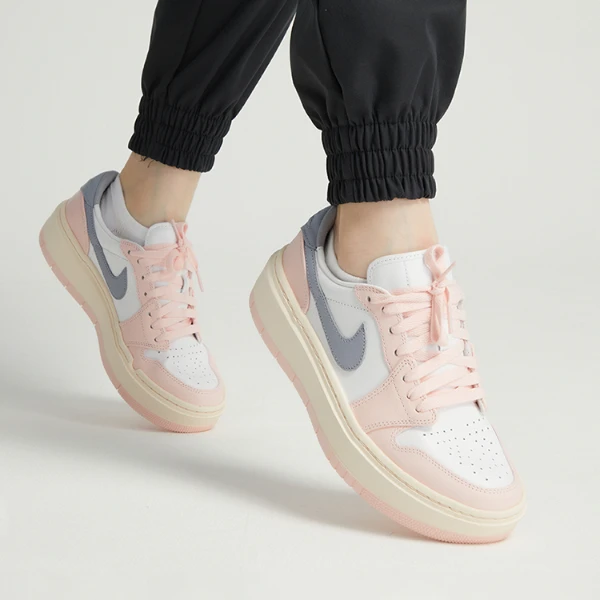 Nike/耐克2023年新款女子AIR JORDAN 1运动乔丹篮球鞋 DH7004-600