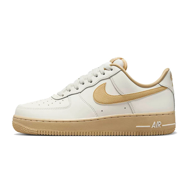 NIKE新款耐克 WMNS AIR FORCE 1 07板鞋新款复刻鞋 FZ3597-133