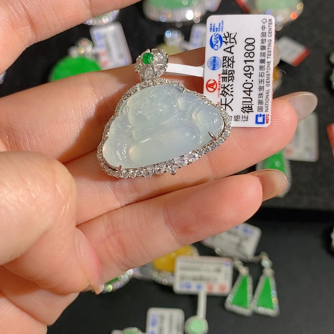 翡翠吊坠(赠链)银S925镶嵌