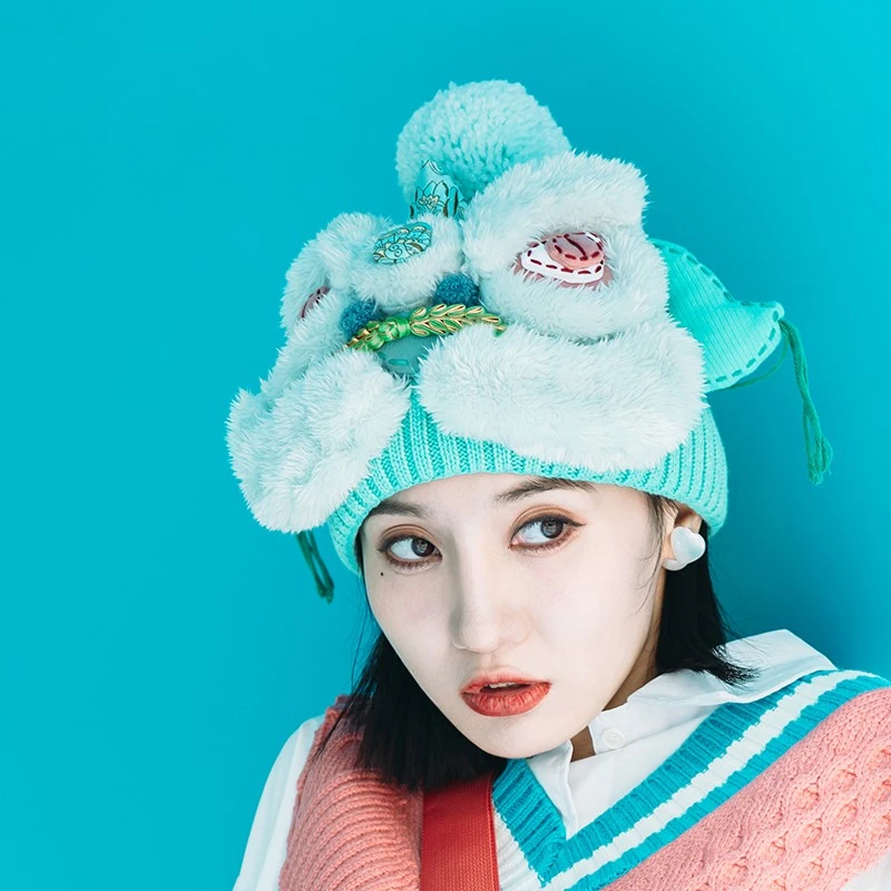 芽小七原创手工国潮青色醒狮毛线帽子女秋冬百搭毛织保暖运动帽