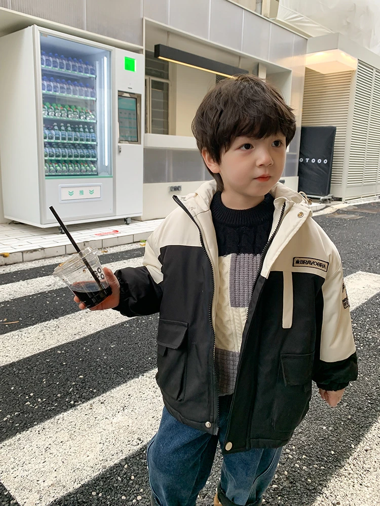 【李老板专宠】冬款男童夹棉加绒撞色冲锋衣保暖棉服A008