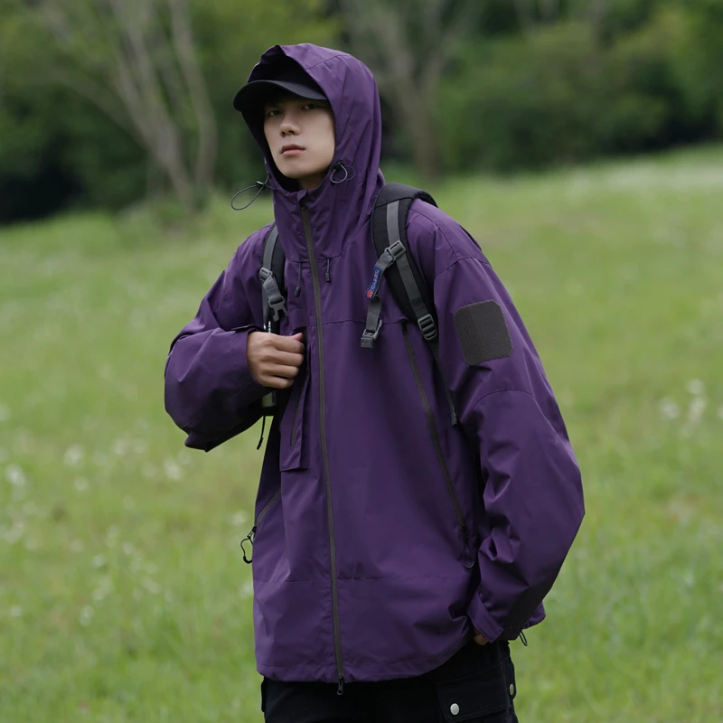 情侣登山冲锋秋冬高颜值防风防水外套男女款宽松连帽户外运动服装