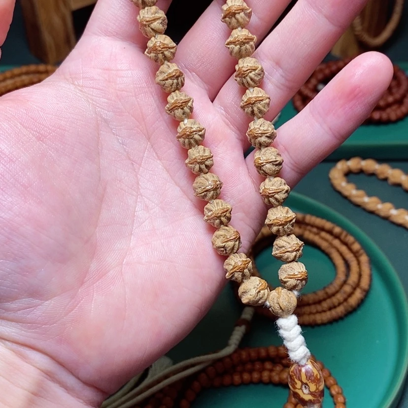 【闪购商品】柏香籽/百香籽吊坠257.8