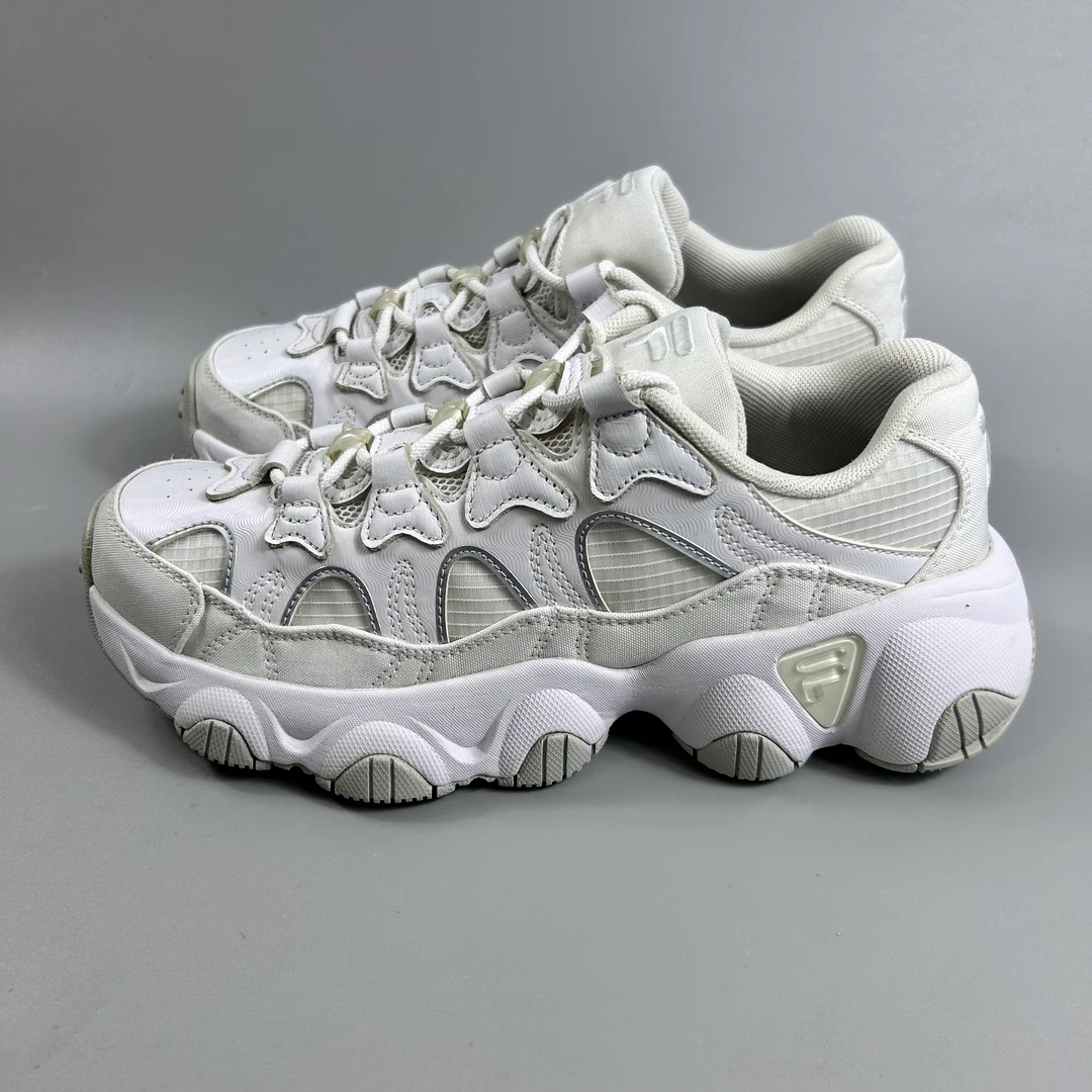 二手正品42码   FILA FUSION斐乐JAGGER爪爪鞋运动鞋  公价973