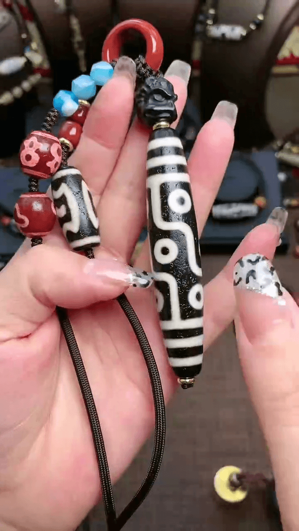 【闪购商品】玛瑙/玉髓1未镶嵌9眼（多样性发货）