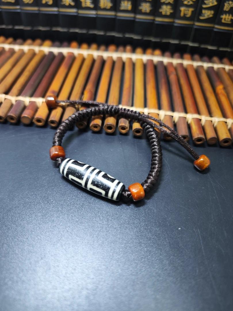 黑白四眼精品玛瑙手串