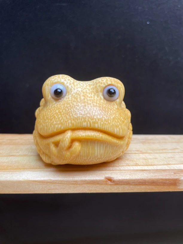 【一指蟾】活眼竹雕金蟾实心竹龙血金丝竹5.0+