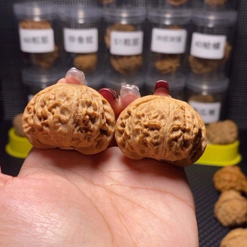 【闪购商品】文玩核桃吊坠情****4