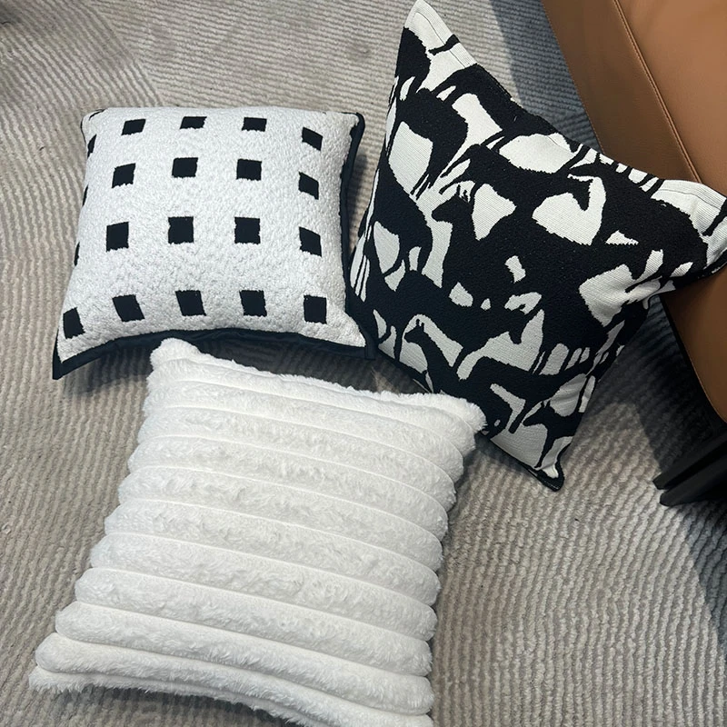 网红轻奢简约抱枕客厅沙发靠垫高档复古卧室靠枕高级感现代床头