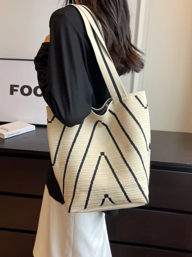 黑白简约条纹编织包购物大容量遛娃妈咪包手提包水桶包通勤盒饭袋