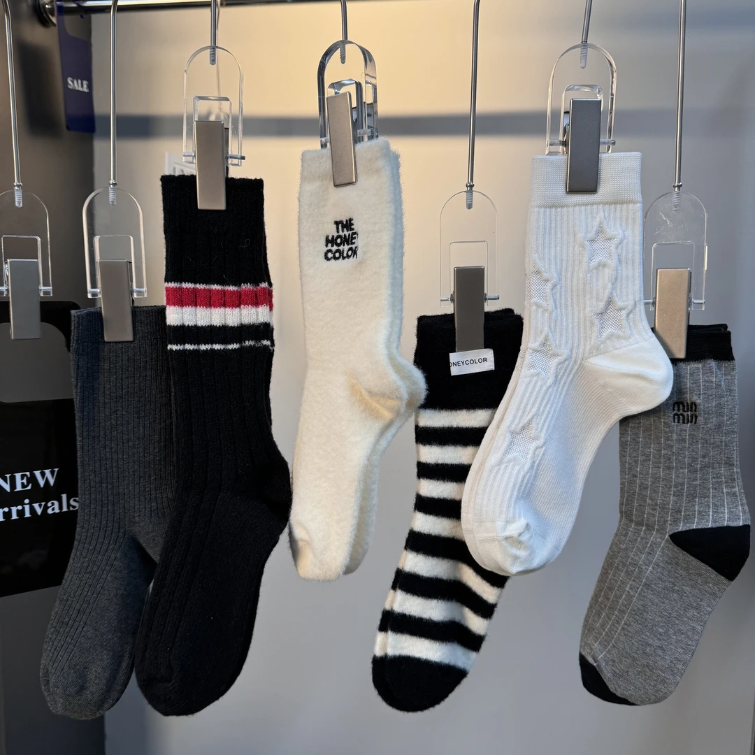 女秋冬加厚保暖中筒袜堆堆袜日系复古长袜配小皮鞋百搭