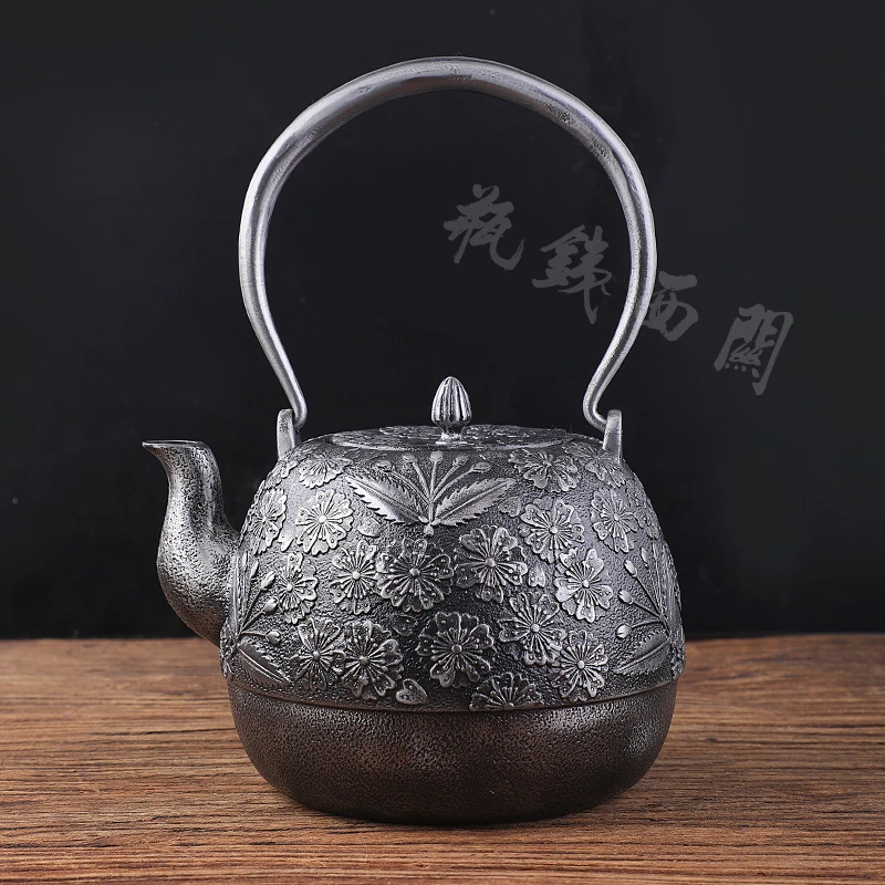 关西铁瓶原装铁壶枣型樱花砂铁壶纯手工烧水壶煮茶壶