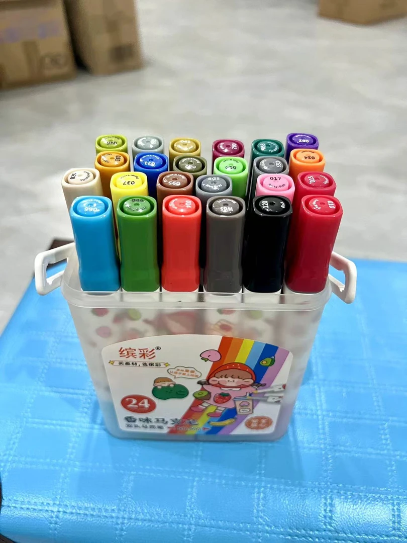 24色双头马克笔盒装