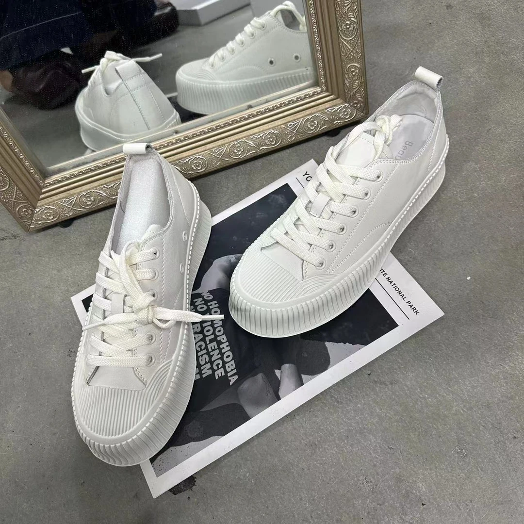 饼干白鞋（运动鞋尺码）原宿风板鞋时尚女鞋单鞋百搭柔软