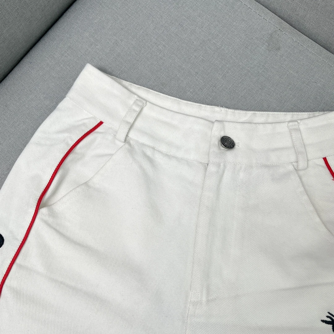 【糯米姐】2023 冬季新款百搭简约休闲显瘦牛仔裤YM6185