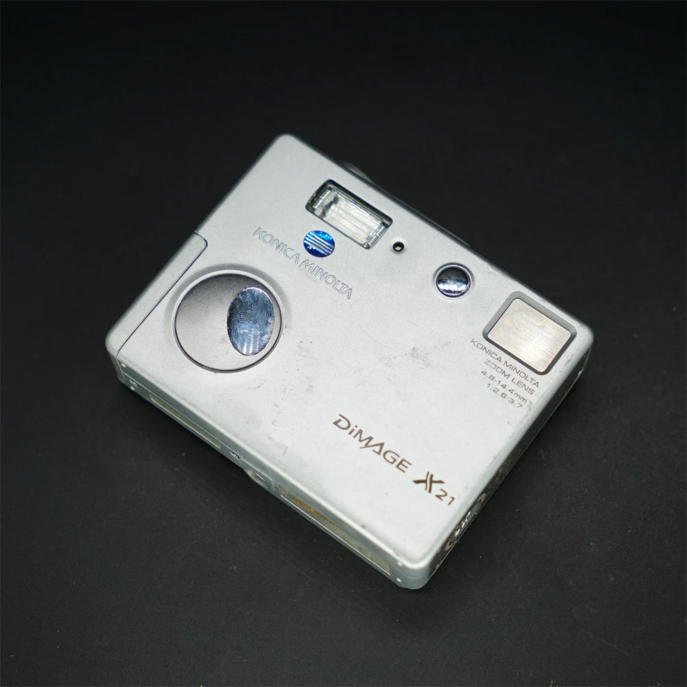 9新  美能达X21 210w/3倍 送5号电池 复古CCD