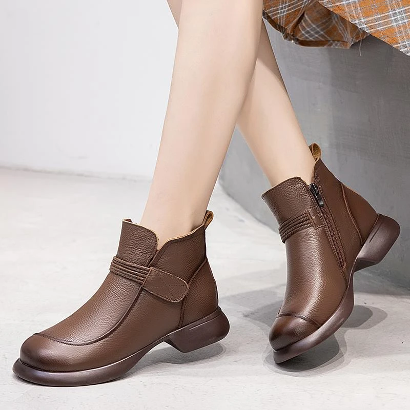 全牛皮真皮女靴子秋冬新款休闲复古加绒保暖平软底短靴女式马丁靴